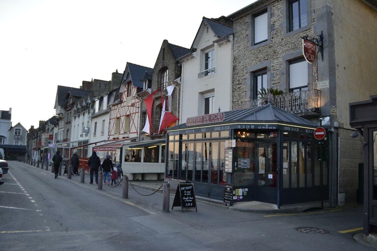 Vue Sur Mer Cancale Exterior photo